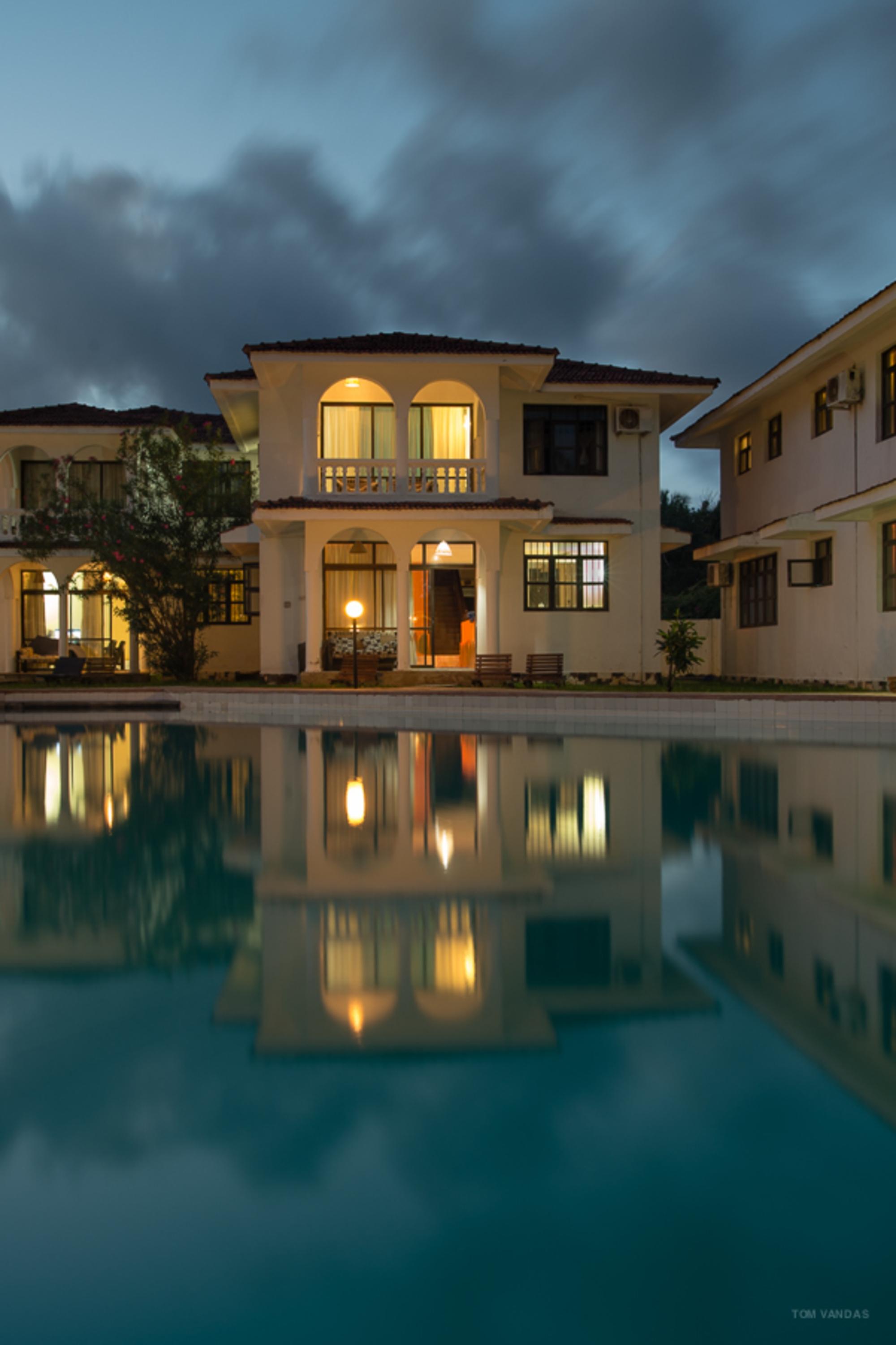 Bahari Dhow Beach Villas Playa de Diani Exterior foto